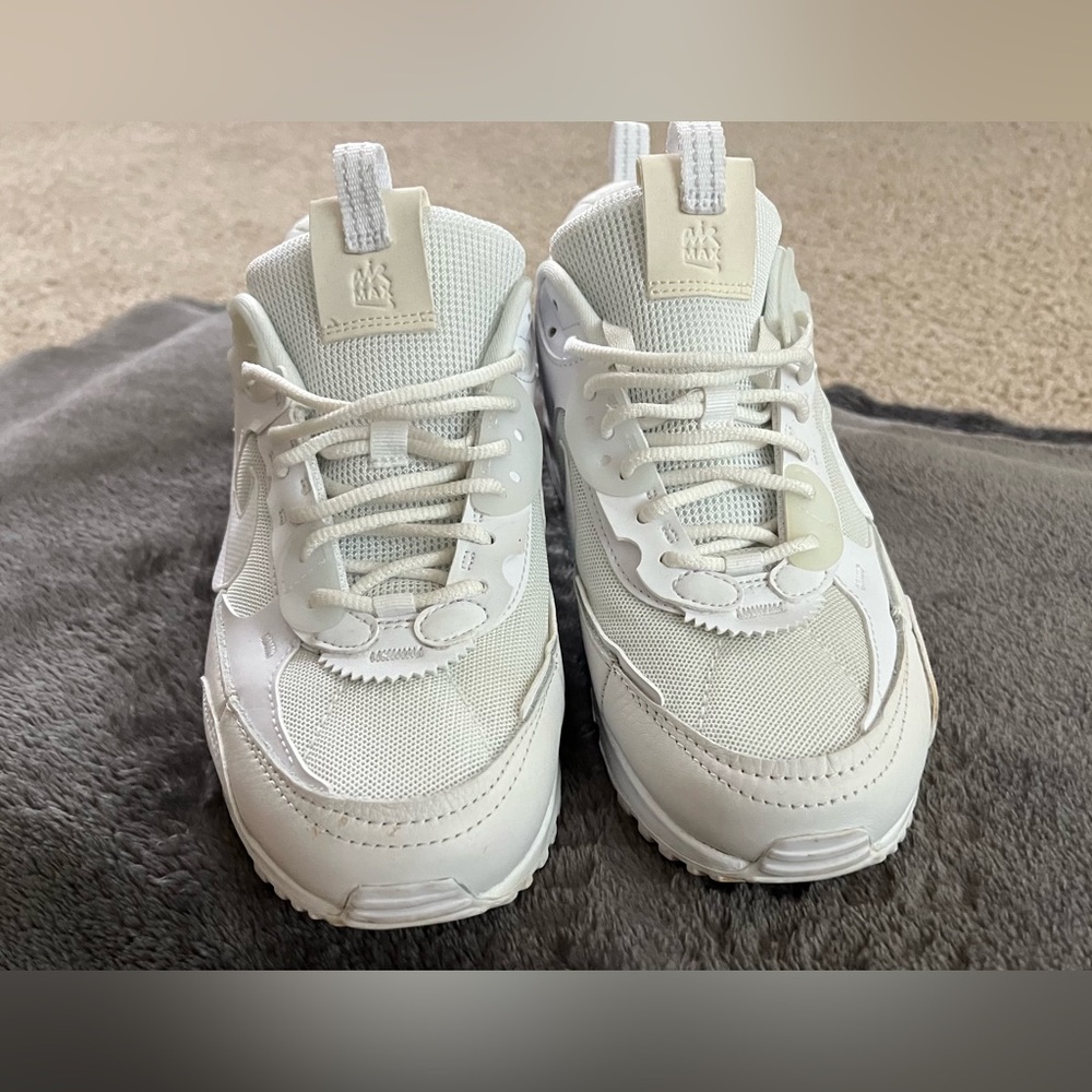 All White Nike Air 90